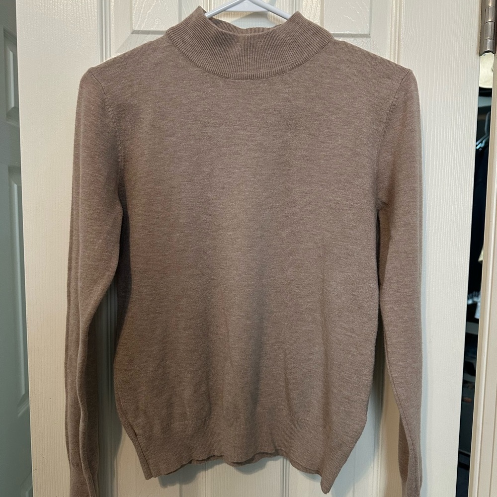 Chic Beige Turtleneck Sweater